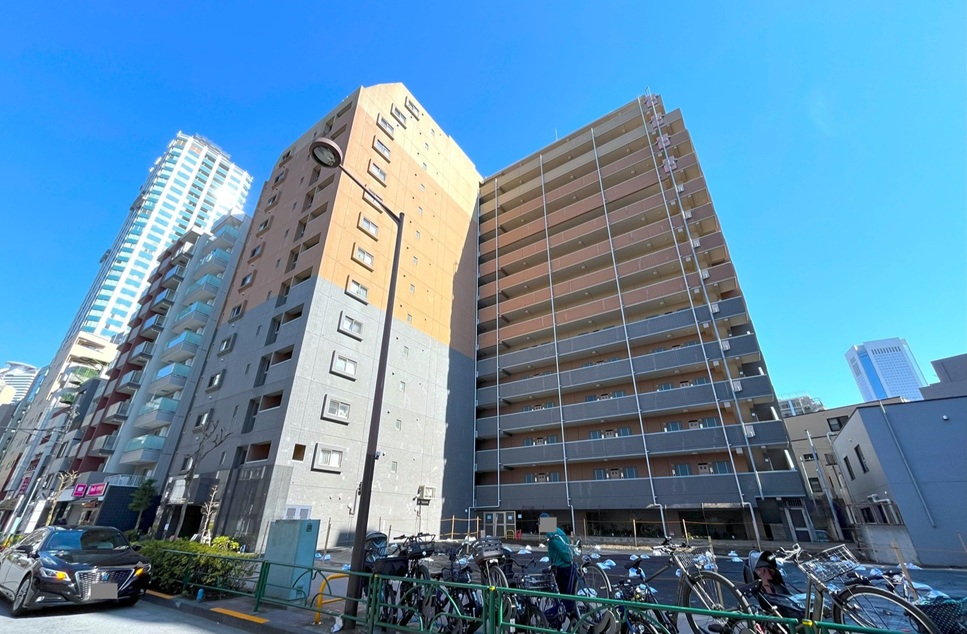 パレステュディオ新宿パークサイド 外観写真